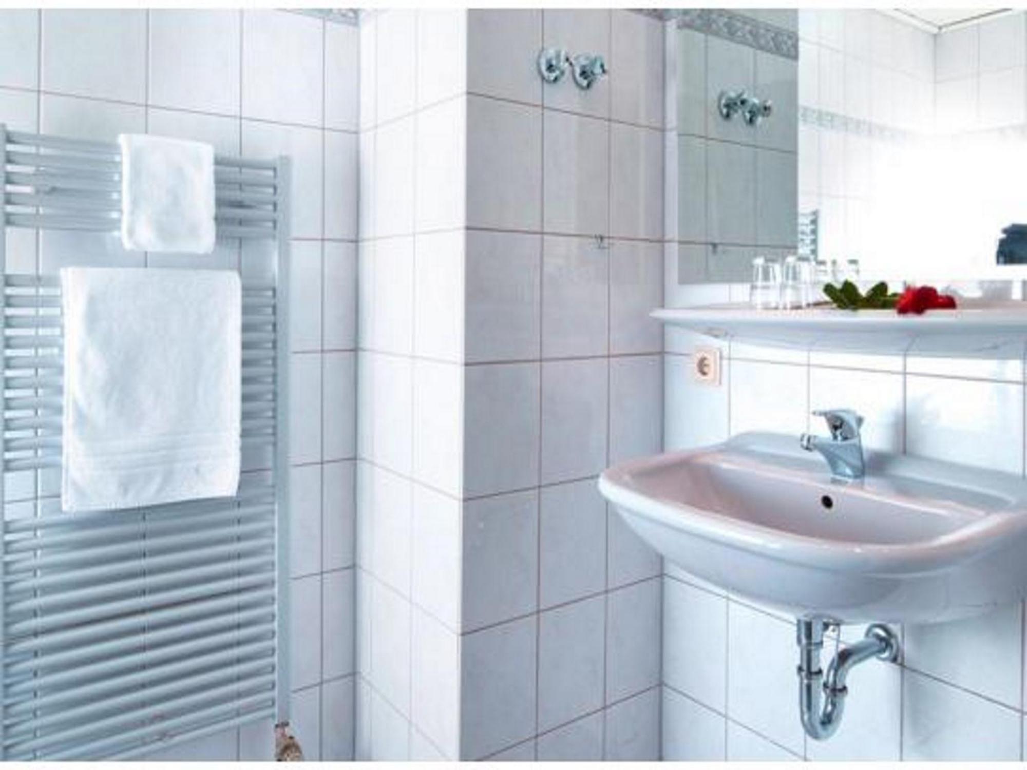 Hotel Landsknecht Uckerath المظهر الخارجي الصورة