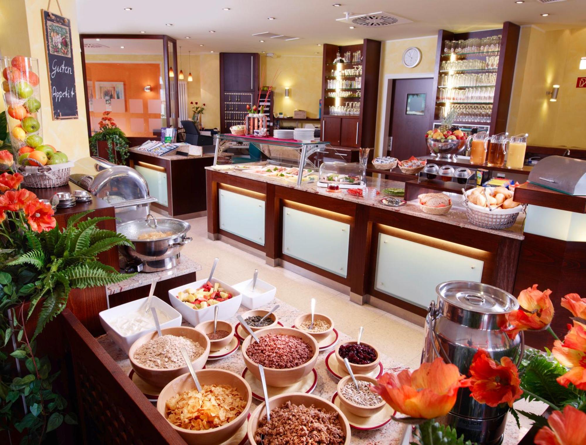 Hotel Landsknecht Uckerath المظهر الخارجي الصورة